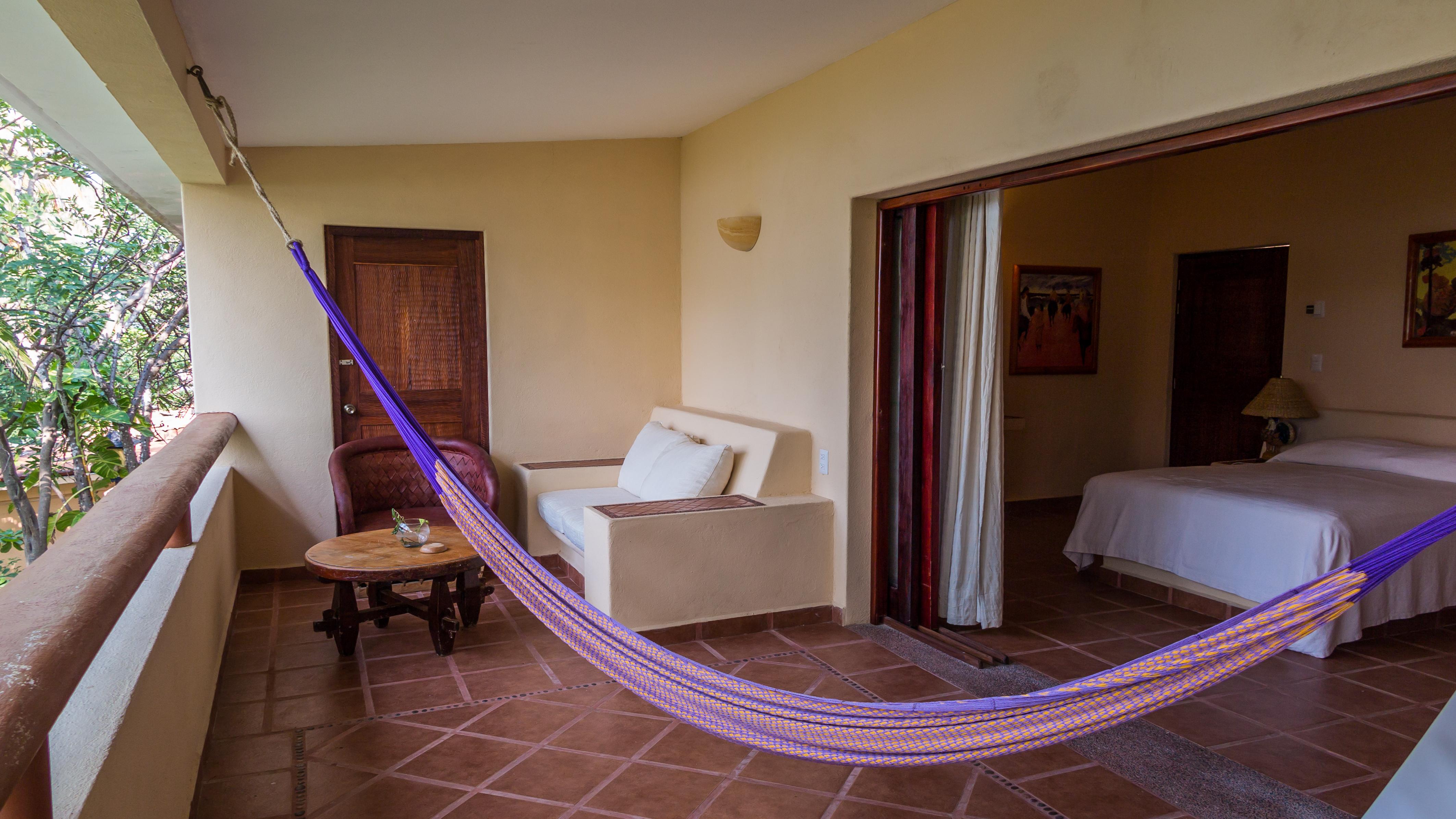 Hotel Catalina Beach Resort Сиуатанехо Екстериор снимка
