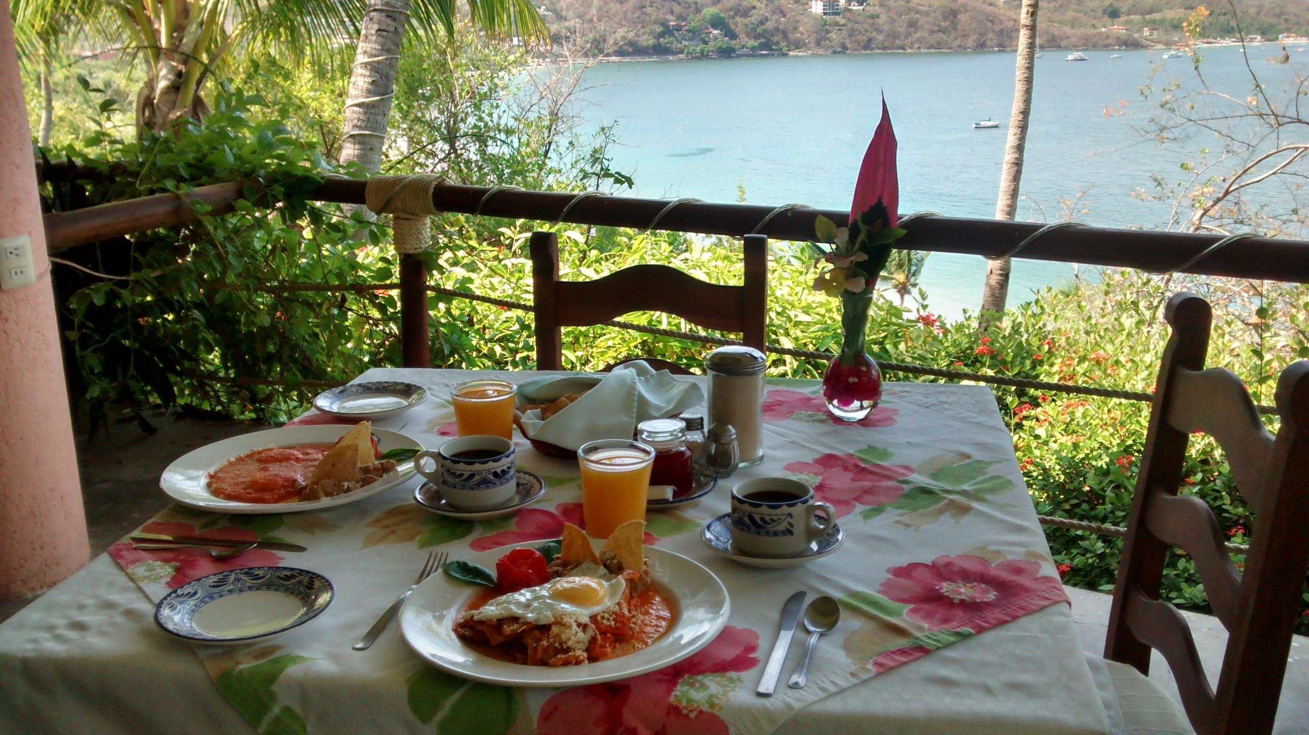 Hotel Catalina Beach Resort Сиуатанехо Екстериор снимка