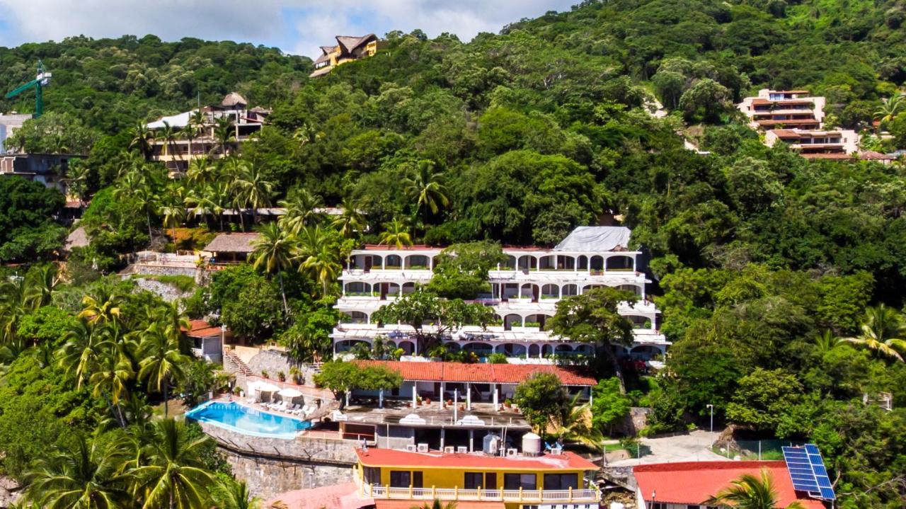 Hotel Catalina Beach Resort Сиуатанехо Екстериор снимка